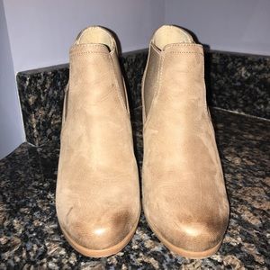 Audrey Brooke booties